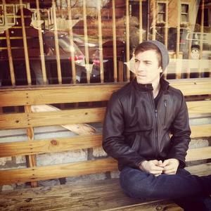 Meet your Posher, Zach